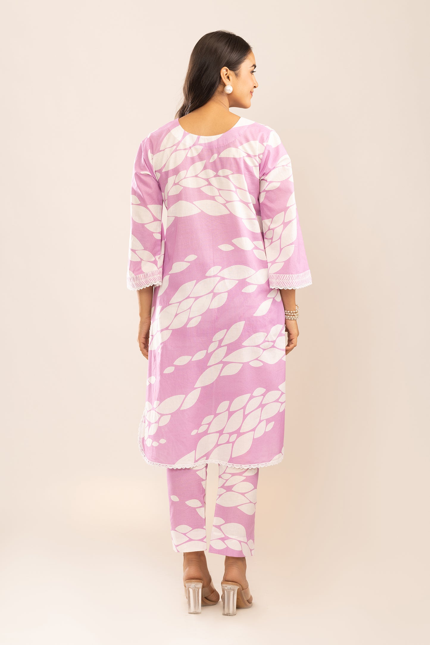 MARSHMALLOW SUIT SET