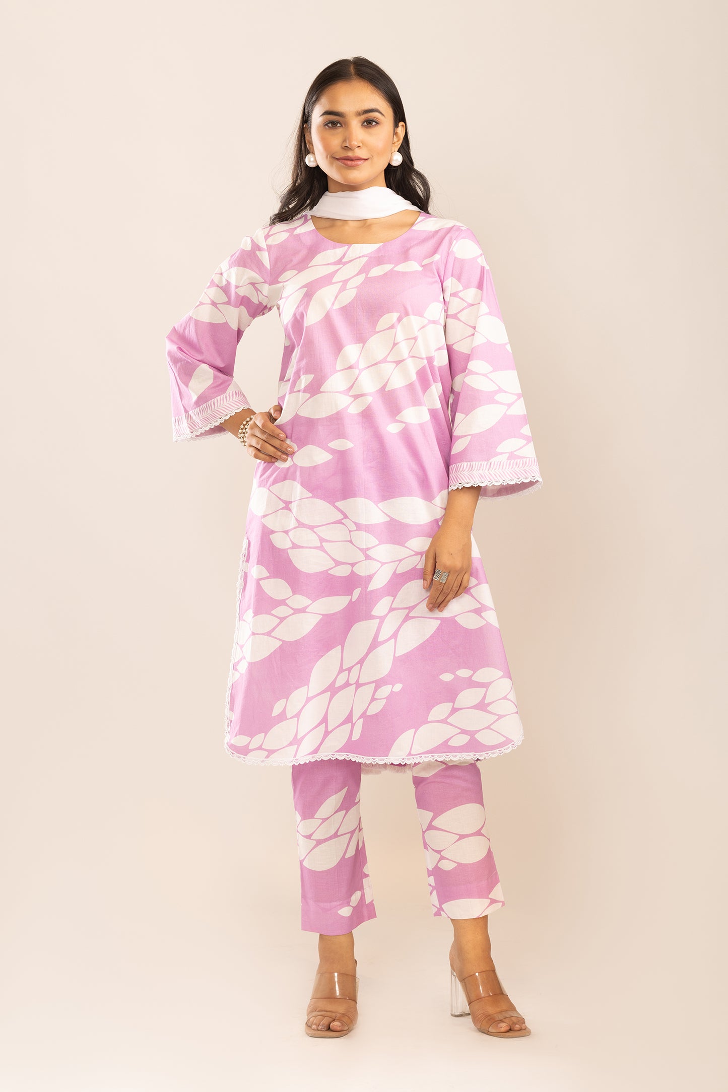 MARSHMALLOW SUIT SET