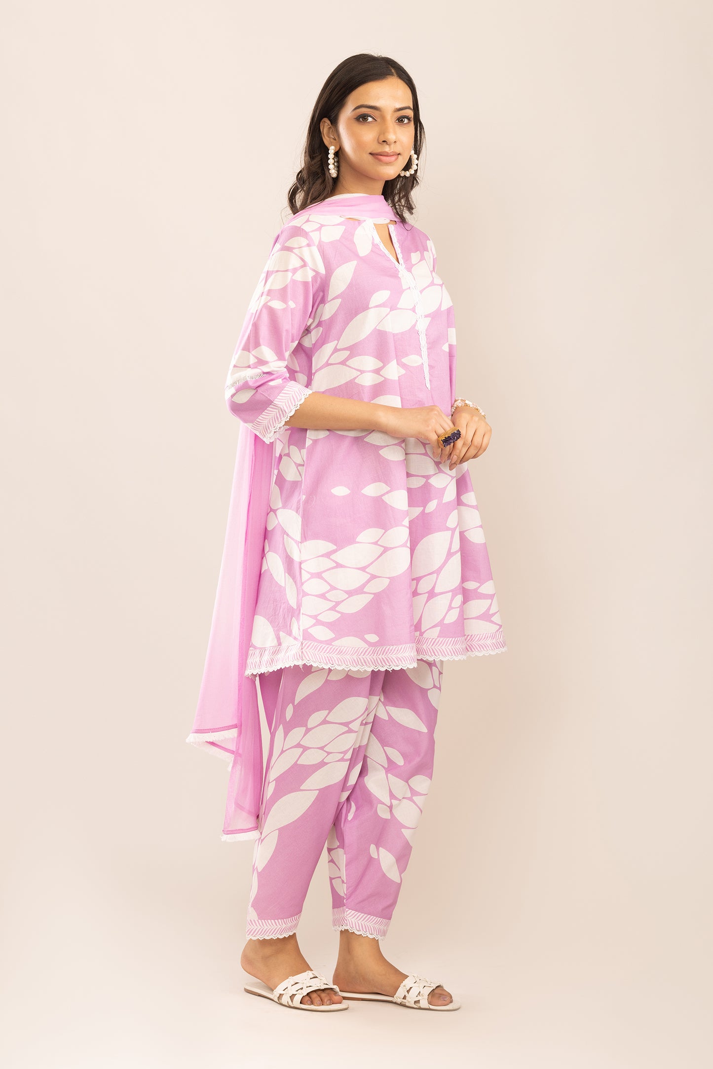 MARSHMALLOW SUIT SET