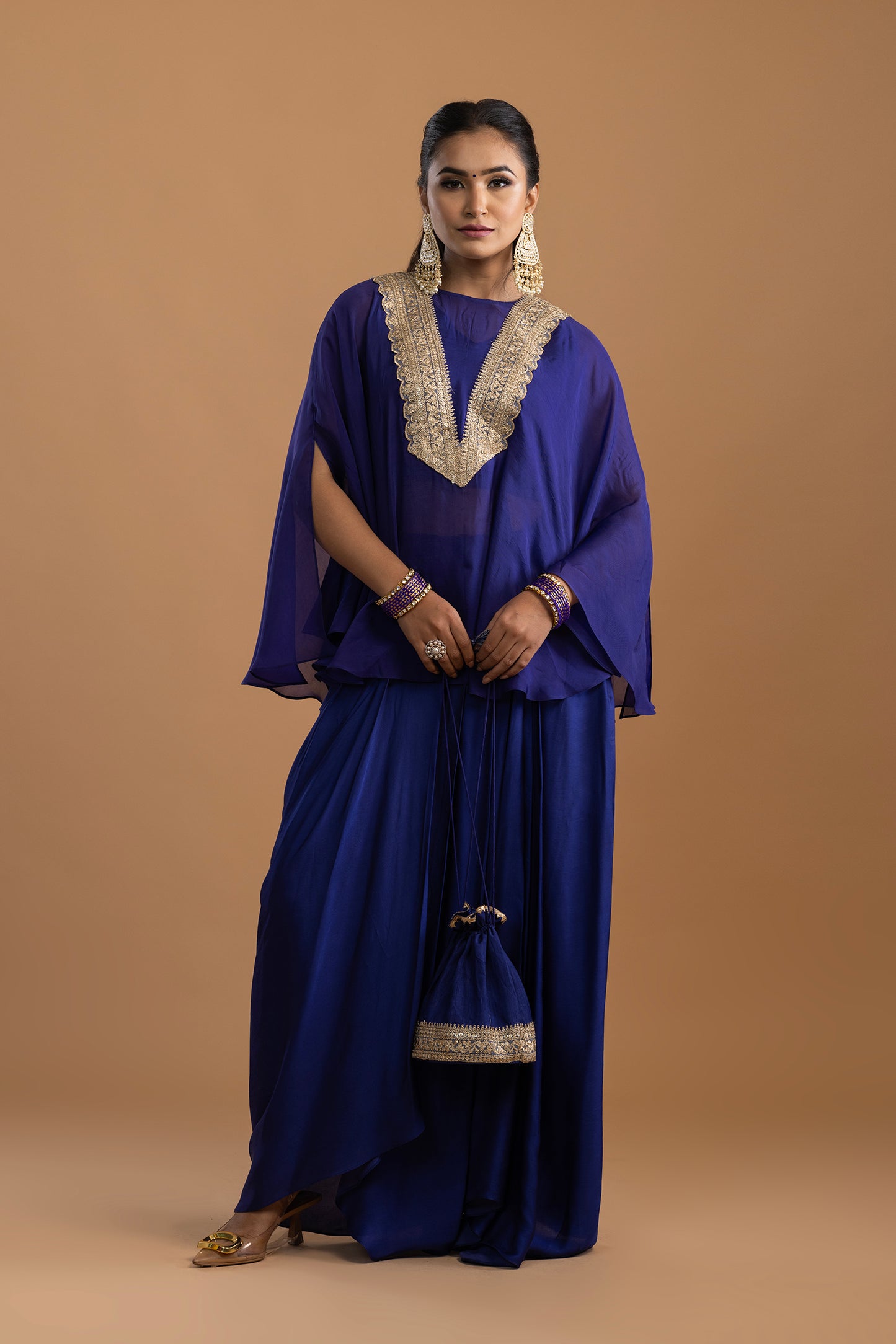 Neelam Chic Cape & Lungi