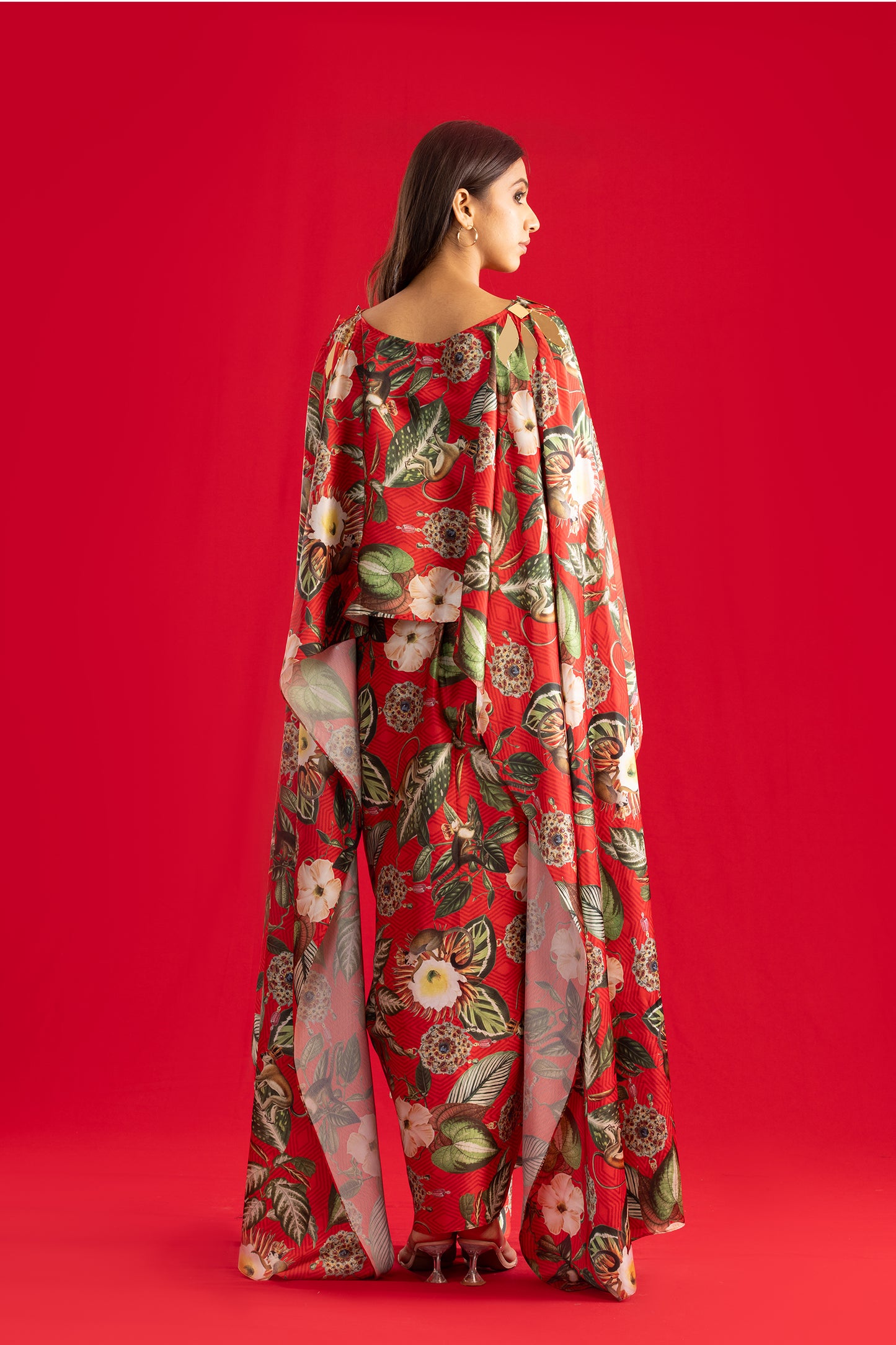 Red Floral Harmony drape top with Lungi