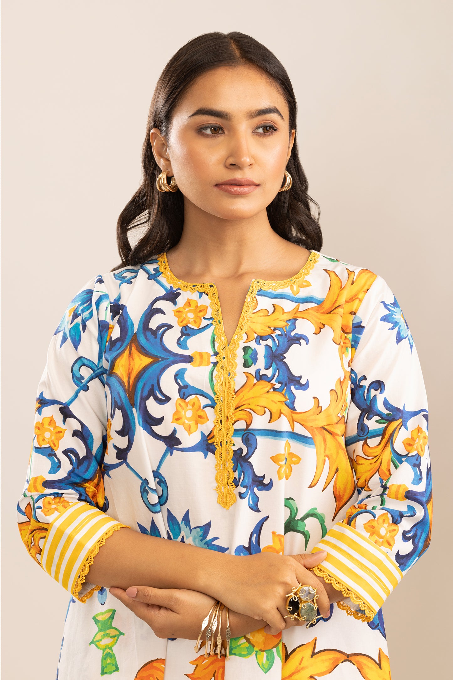 SUNSHINE STORIES SUIT SET