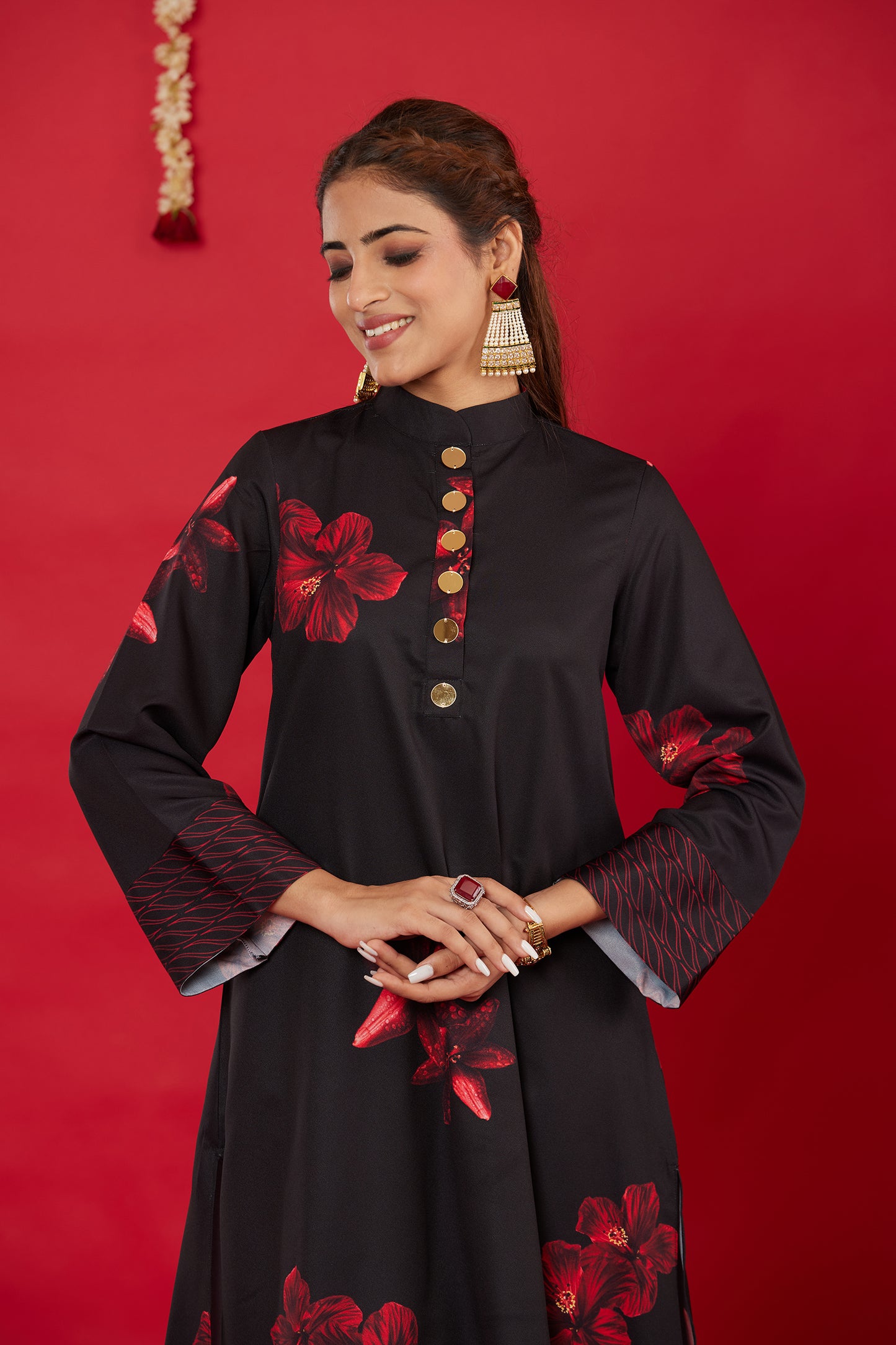 RAAT RANI ROUND- CUT KURTA, PALAZZO