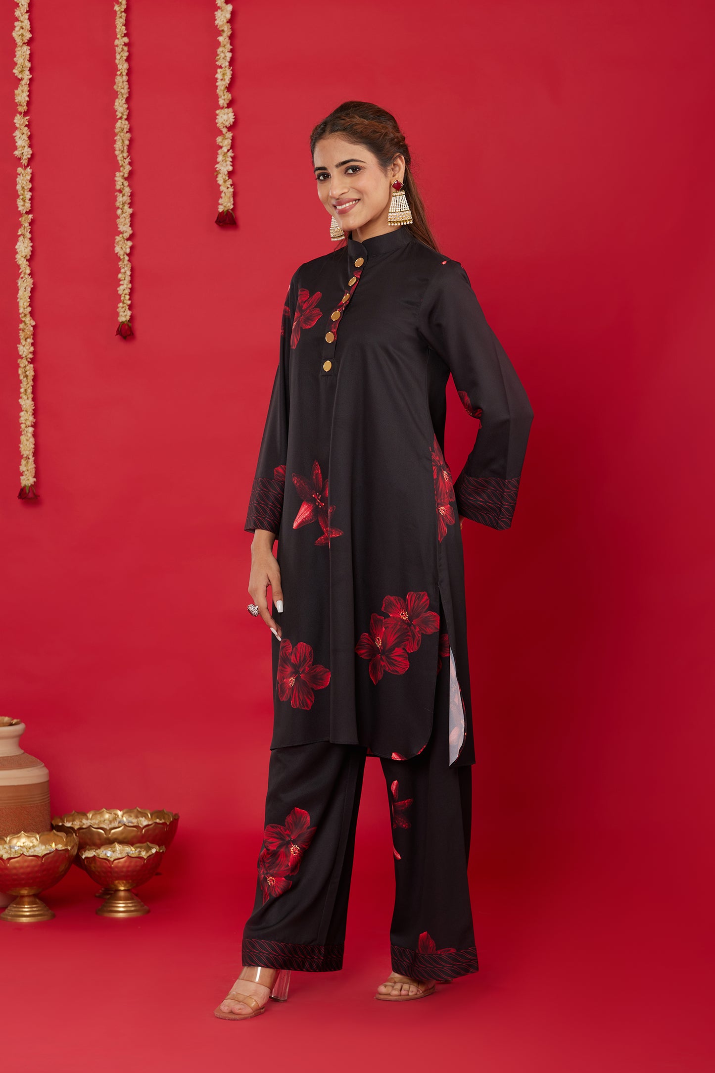 RAAT RANI ROUND- CUT KURTA, PALAZZO