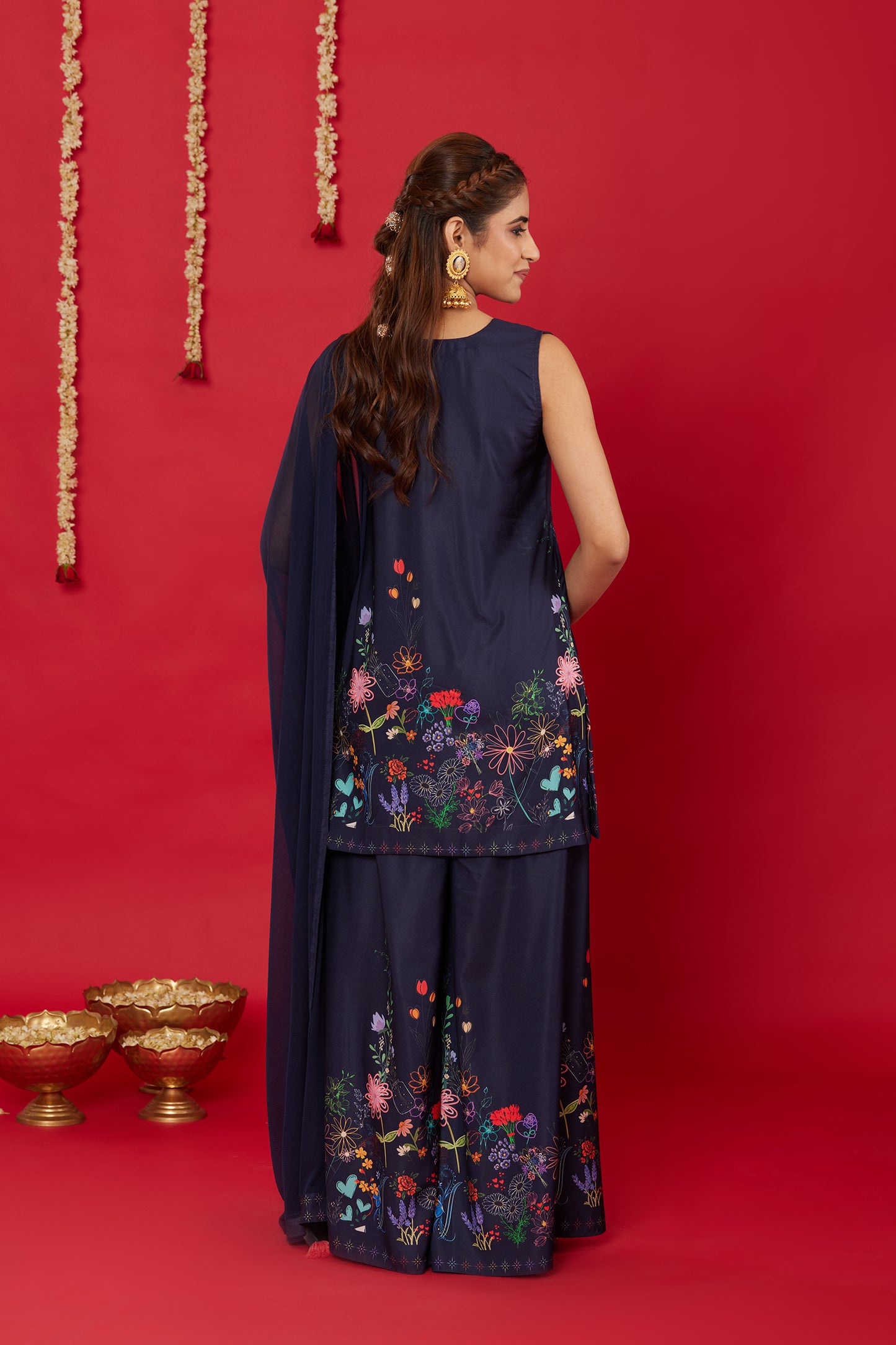 NEELA GULZAAR SLEEVELESS KURTA WITH PALAZZO AND DUPATTA