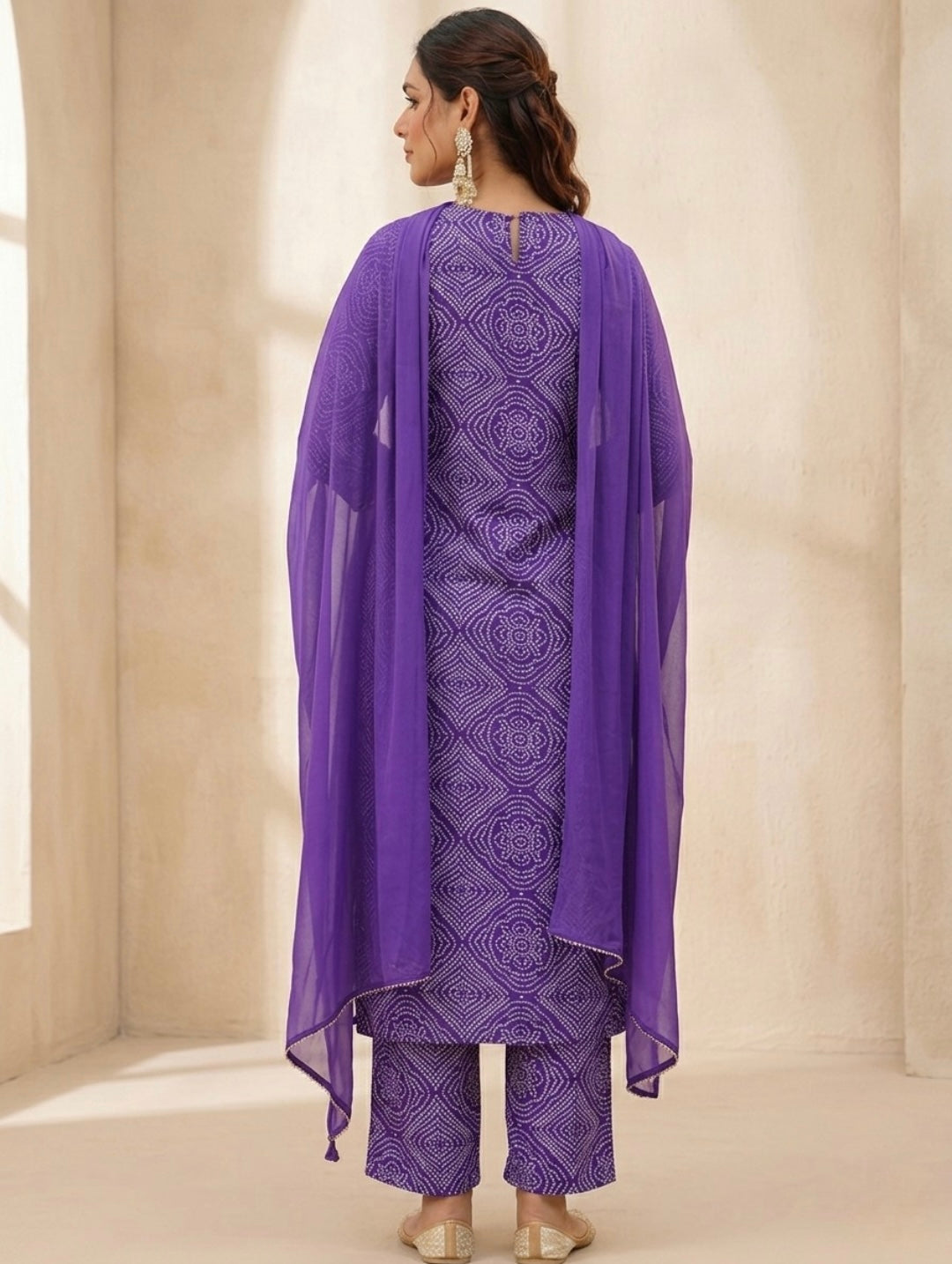 Meera Bandhani Suit
